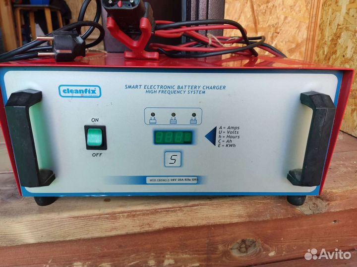 Зарядное устройство 24V/25A