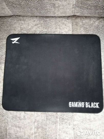 Игровой коврик для мыши