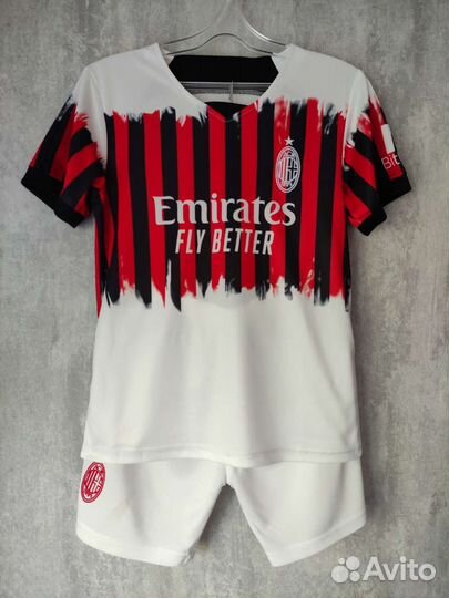 Детская футбольная форма Милан