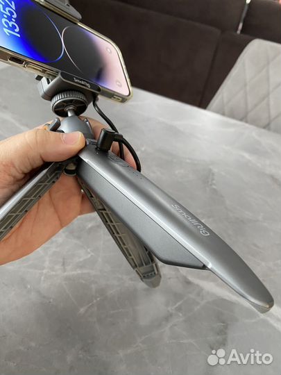 Штатив трипод с pawerbank для телефона