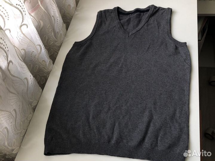 Жилетка для мальчика школьная 146-152