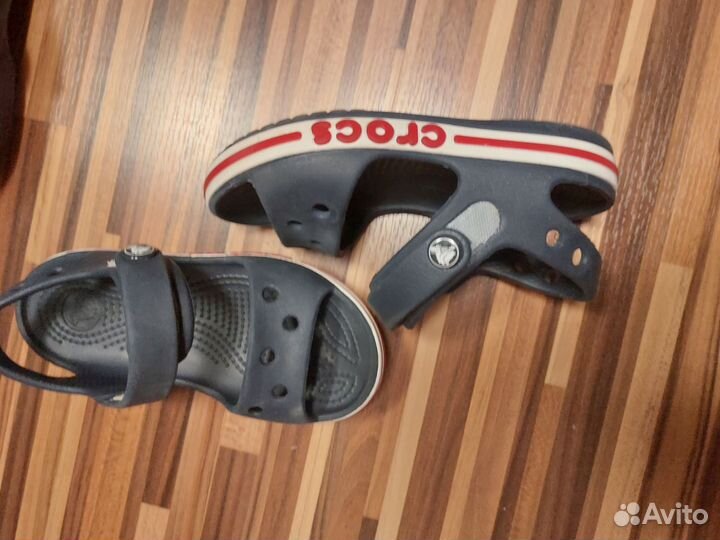 Сандалии crocs c 9