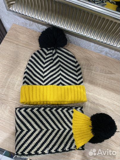 Шапка и шарф sinsay на 1-2 г