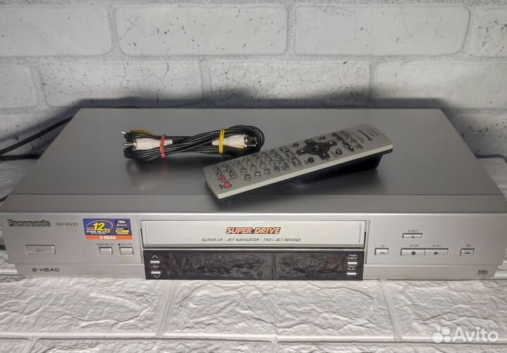 Видеомагнитофон panasonic