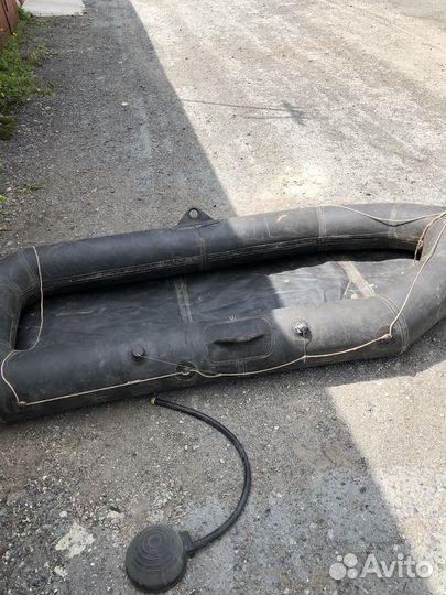 Лодка надувная резиновая