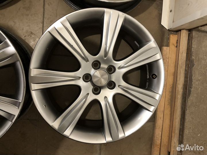 Оригинальные диски Subaru R18 made in japan