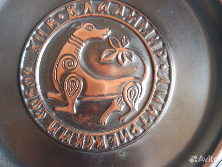 Декоративные тарелки