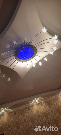 Люстра со звёздочками и светильники