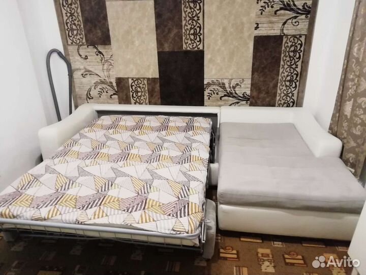 Диван б/у угловой икеа