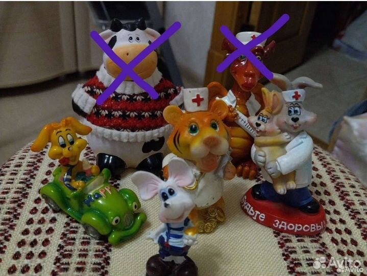 Фигурки интерьерные, статуэтки, игрушки