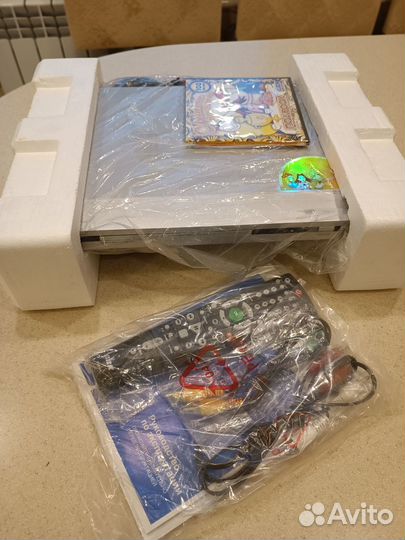 BBK DVD плеер, караоке DV110SI