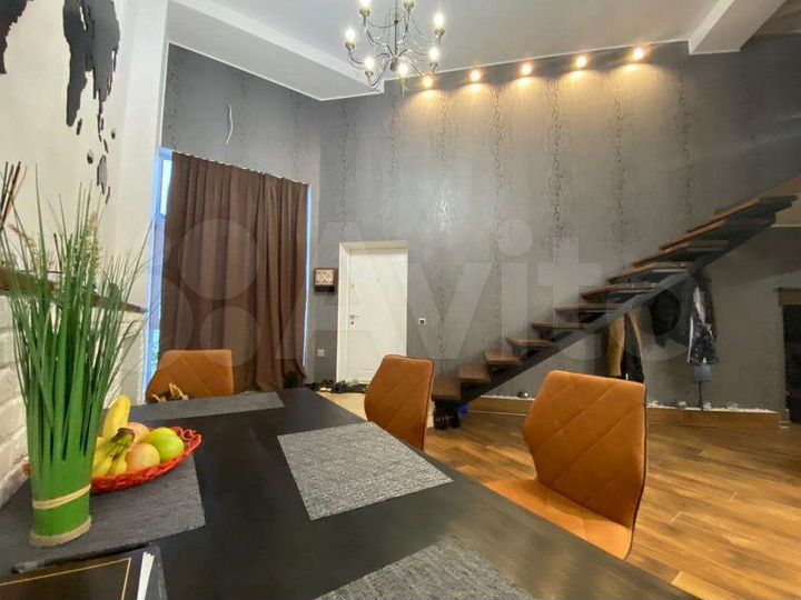 2-к. квартира, 85 м², 1/5 эт.