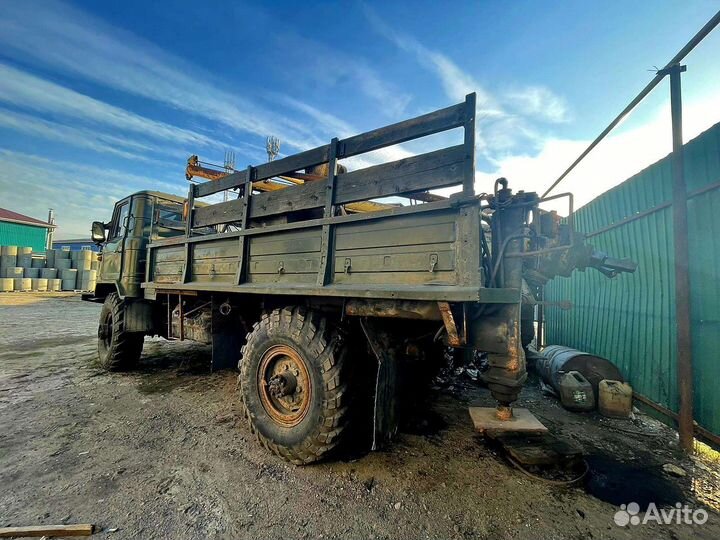 Бурильно-крановая машина ГАЗ БКМ-317-01, 1992