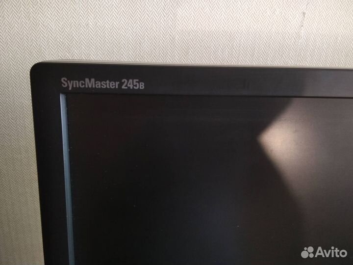 Монитор 24 дюйма Samsung