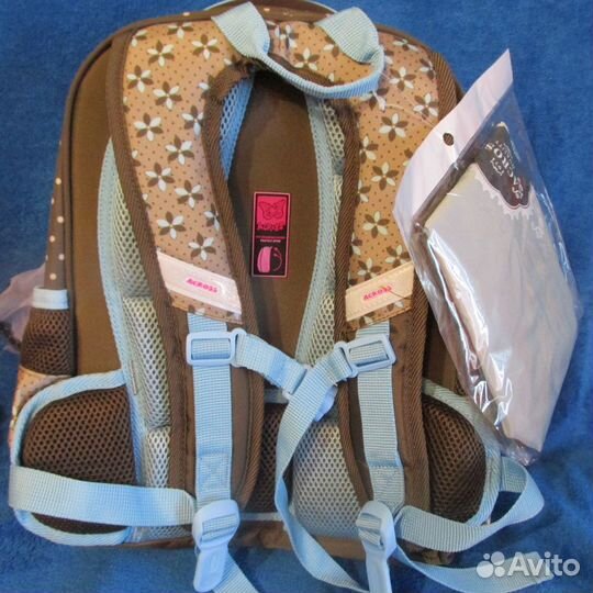 Ранец Across (Акросс)