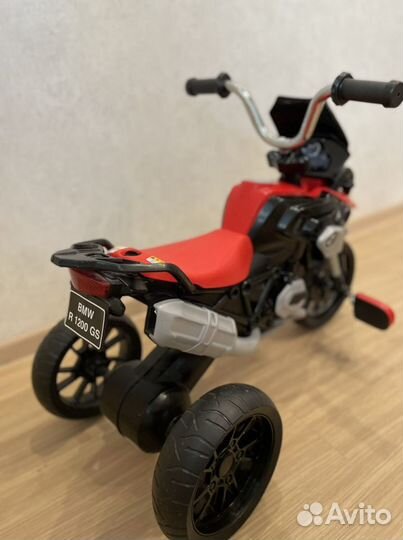 Велосипед мотоцикл BMW