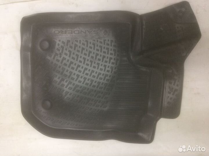 Комплект ковриков Рено Сандеро оригинал новые