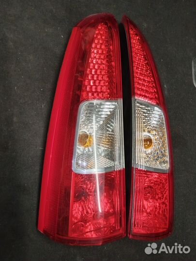 Фонарь задний верхний Volvo V70/XC70 2004-06