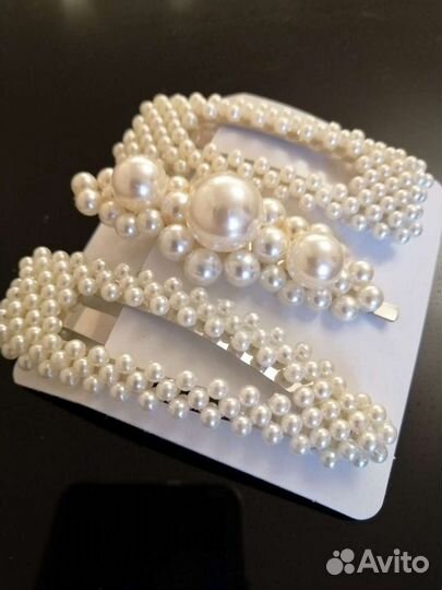 Заколки для волос