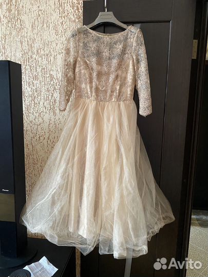 Вечернее платье