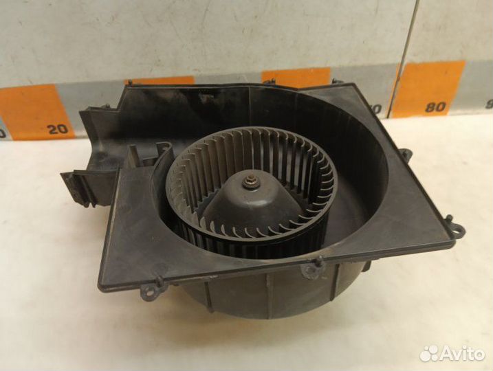 Моторчик печки Nissan Almera N16 1.8 2001