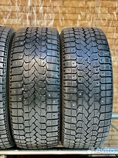 Yokohama Ice Guard F700Z 205/55 R16