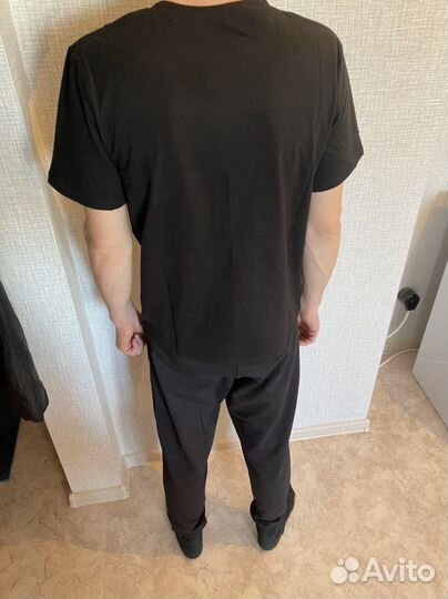 Чёрная форма для работников Wildberries