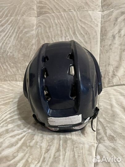 Хоккейный шлем bauer