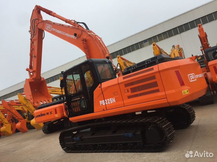 Гусеничный экскаватор Профессионал PB225N, 2024