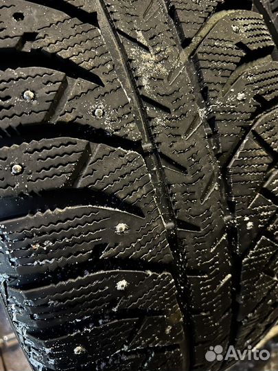 Bridgestone Ice Cruiser 7000 255/50 R19