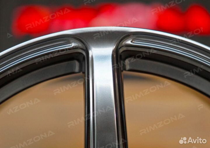 Литые диски Stuttgart R18 на Mitsubishi