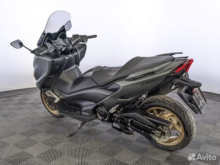 Yamaha T-MAX 560