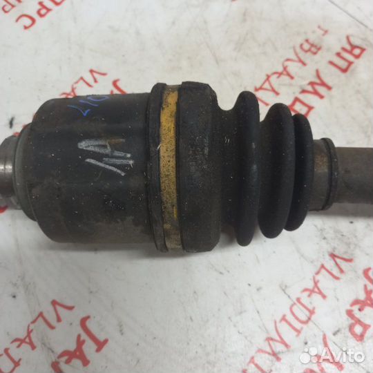 Привод передний правый Mitsubishi Lancer 10 CY4A