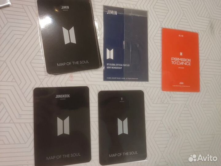 Карты и открытки BTS