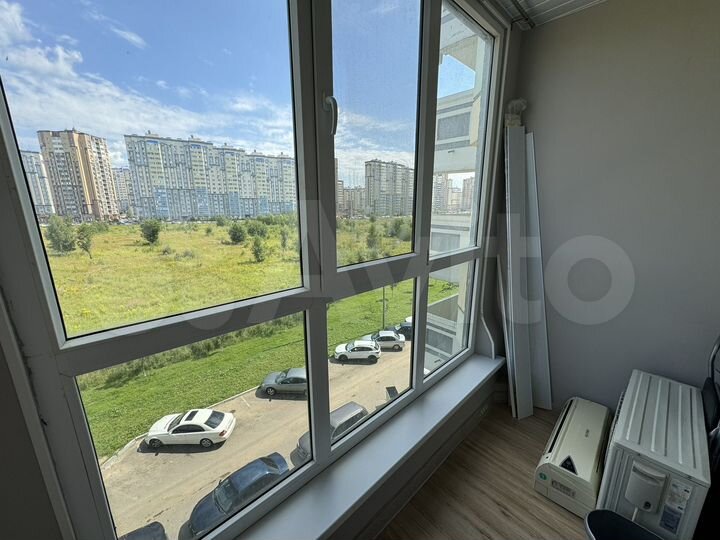 2-к. квартира, 60 м², 5/17 эт.