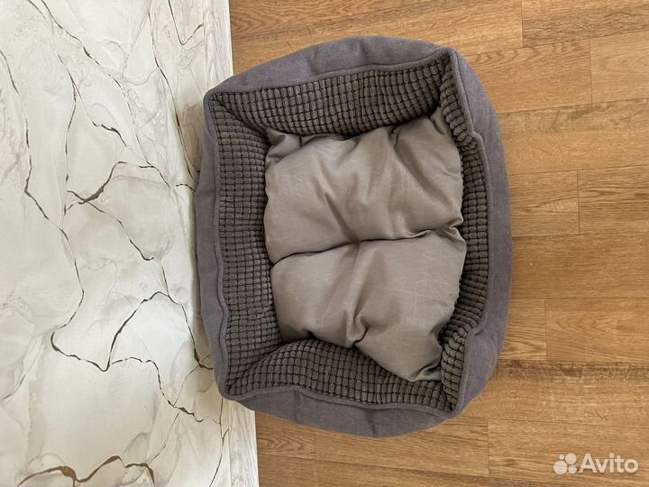 Лежанка для собак