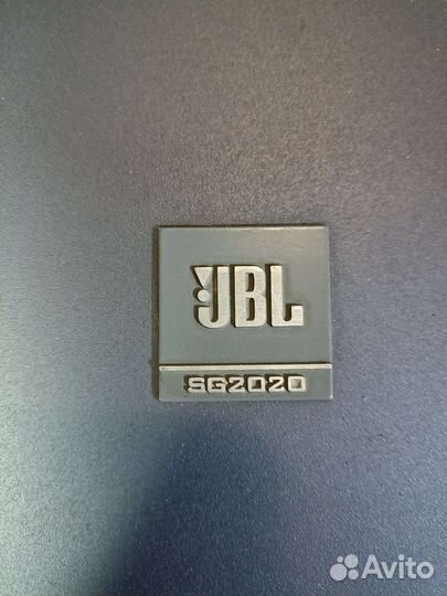 Музыкальный центр JBL