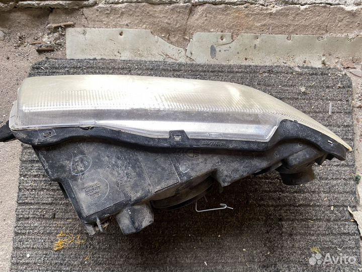 Фары передние mitsubishi pajero io pinin оригинал