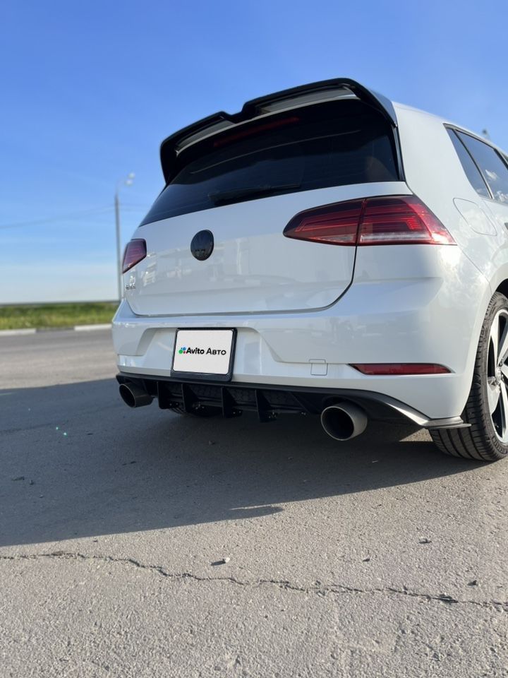 Volkswagen Golf GTI: фото из отзыва