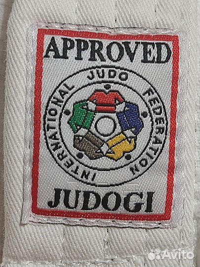 Кимоно для дзюдо Mizuno 180 Approved