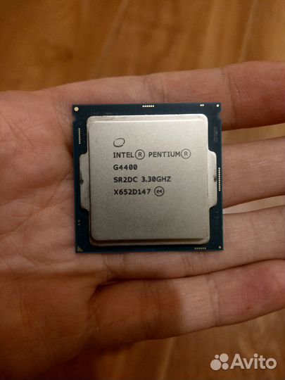 Процессор intel pentium g4400 + кулер