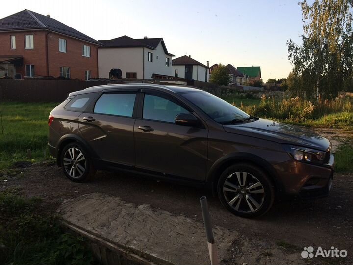 LADA Vesta Cross 1.8 AMT, 2018, 45 000 км