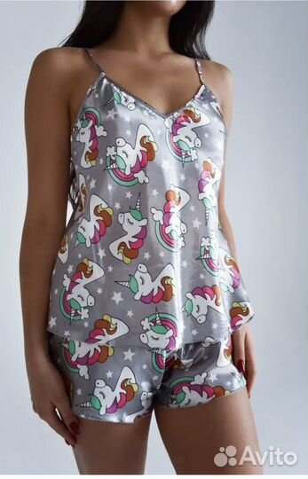 Пижама комплект с шортами атлас