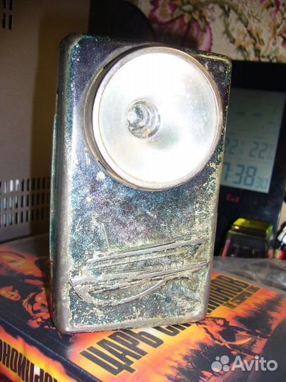 Фонарик советский карманный, изготовитель квз