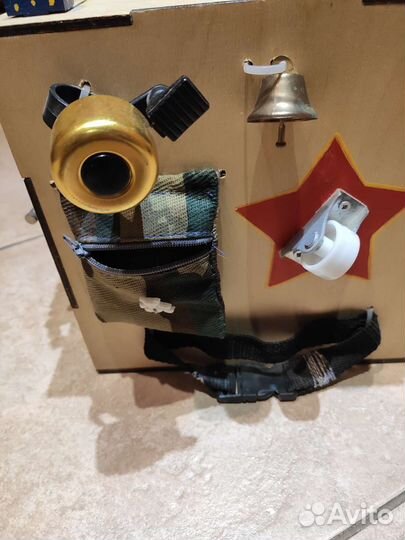 Бизиборд домик