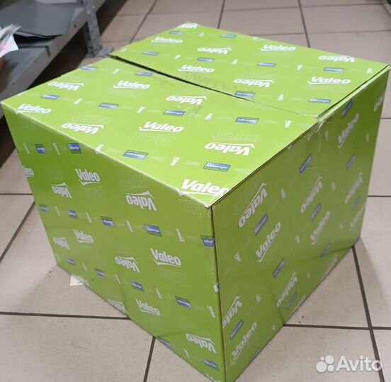 Фара левая 044971 Valeo Nissan Juke