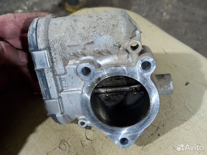 Дроссельная заслонка LADA kalina