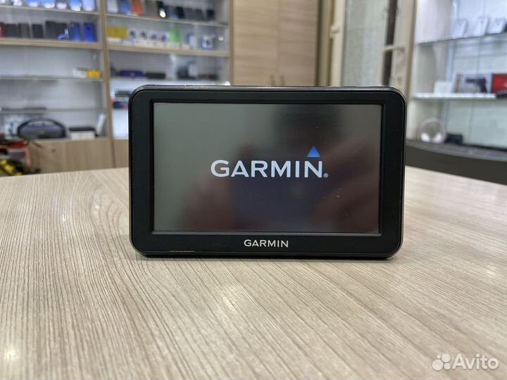 Навигатор garmin nuvi 50