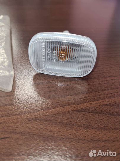 212-1417N-E повторитель указателя поворота Toyota