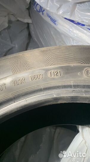 Continental ContiPremiumContact 5 215/55 R17 94V